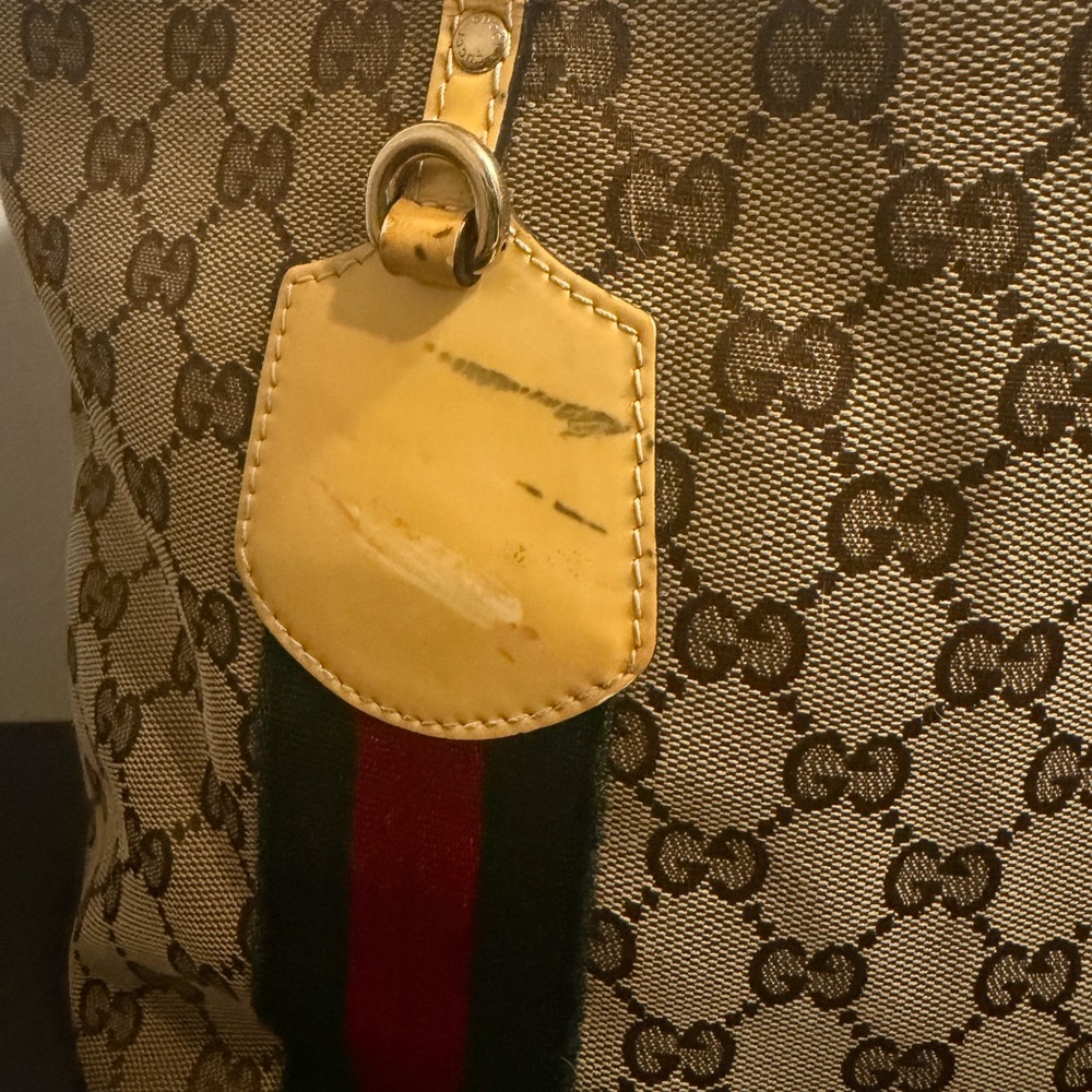 Gucci Beige Tote with Yellow and Green-Red Stripes - Picture 2 of 9